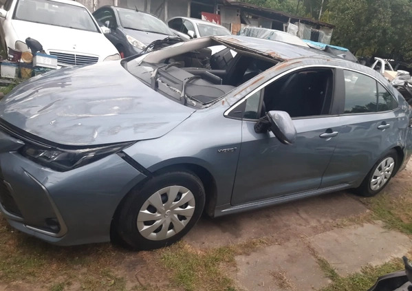 Toyota Corolla cena 39900 przebieg: 122000, rok produkcji 2020 z Biała małe 137